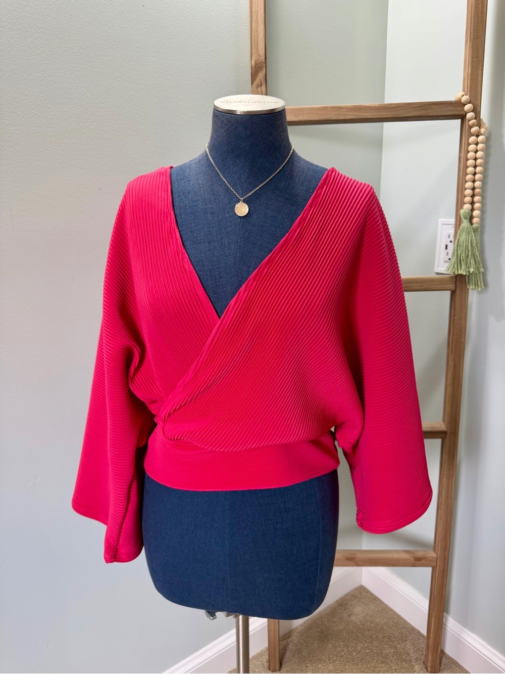 Anthropologie Red Long-Sleeve Wrap Kimono Top Blouse Size Large NWT